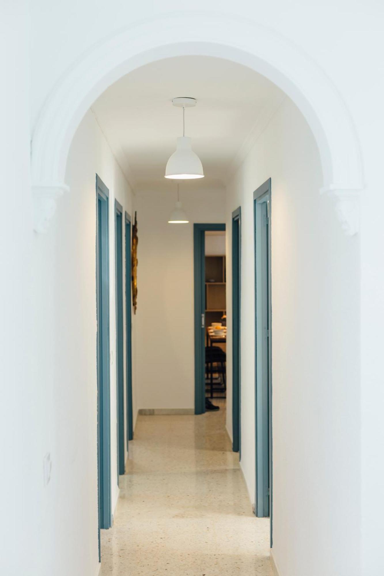 Appartamento Stunning And Colorful- 4Bd 2Bth- Santa Cruz Siviglia Esterno foto