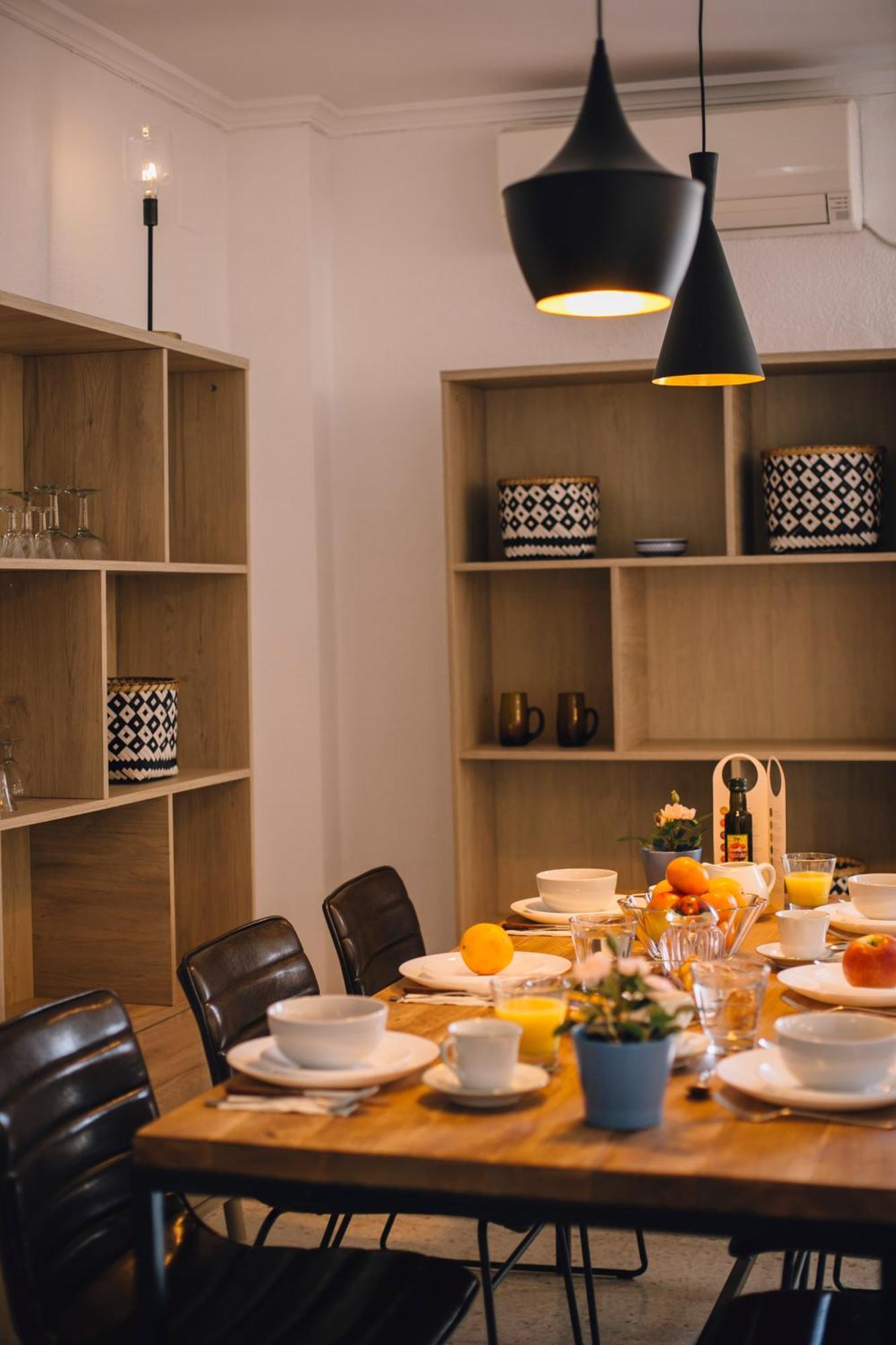 Appartamento Stunning And Colorful- 4Bd 2Bth- Santa Cruz Siviglia Esterno foto